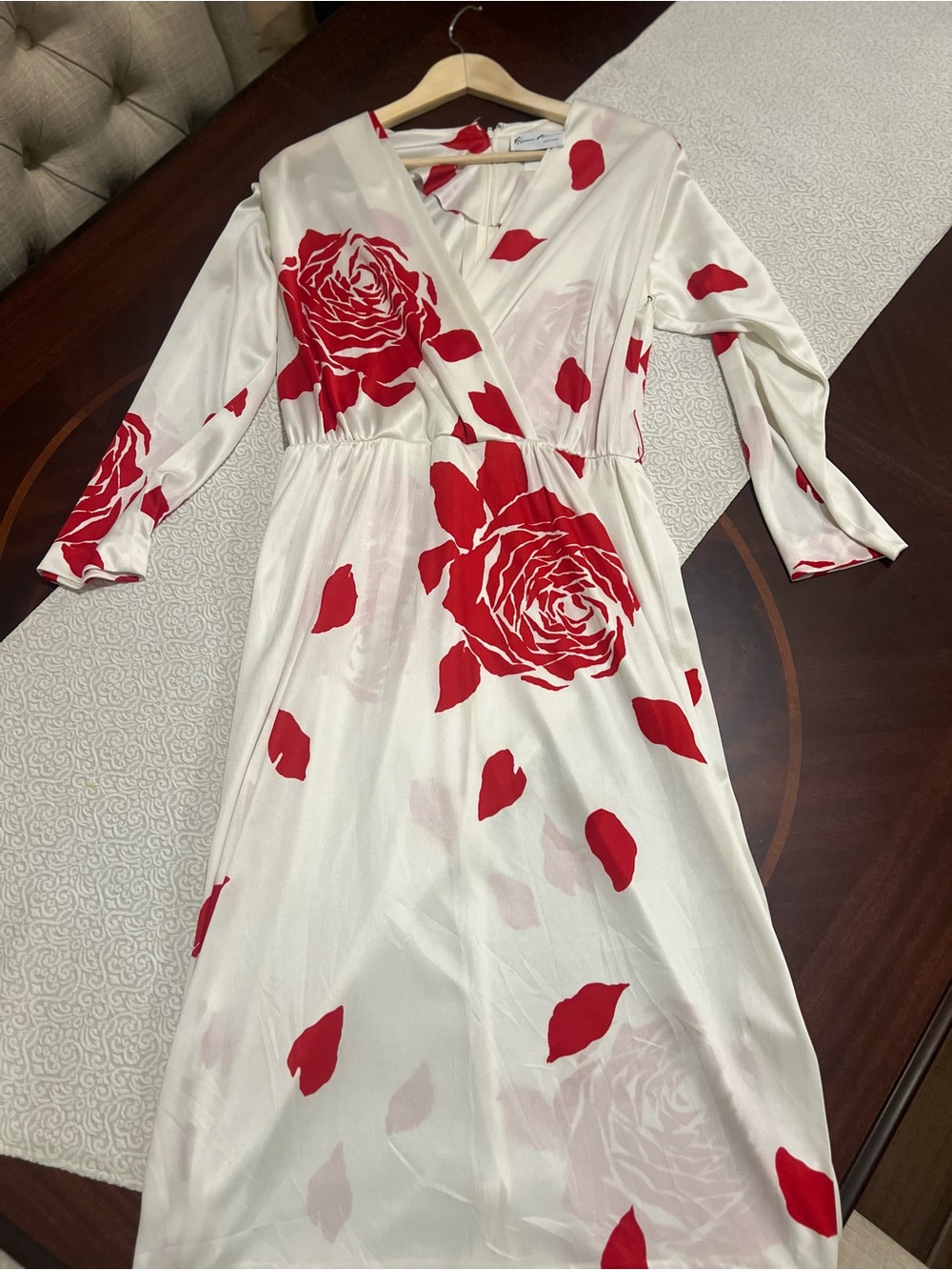 Vintage Herman Marcus Of Dallas Red Rose Maxi Dress No Belt Retro 70’s Chic - Picture 3 of 14